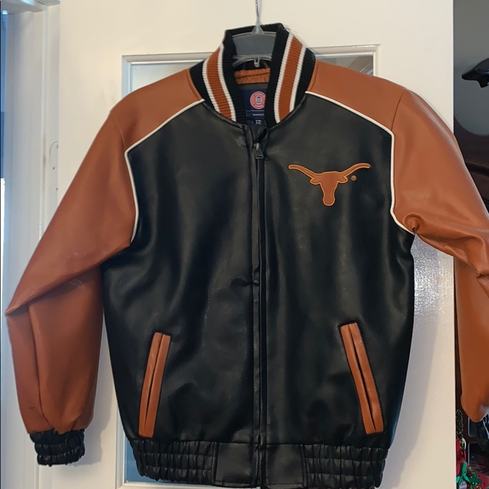 Boys youth small 8- 10 UT  football jacket.